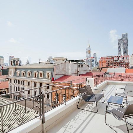 West Apart Hotel バトゥーミ エクステリア 写真
